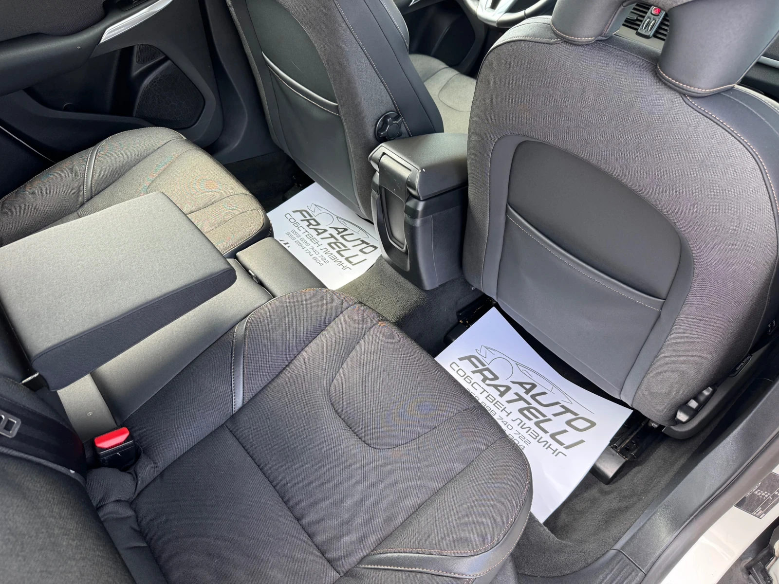 Volvo V40 Cross Country 2.0D D3 R Design* ЛИЗИНГ* БАРТЕР - изображение 10