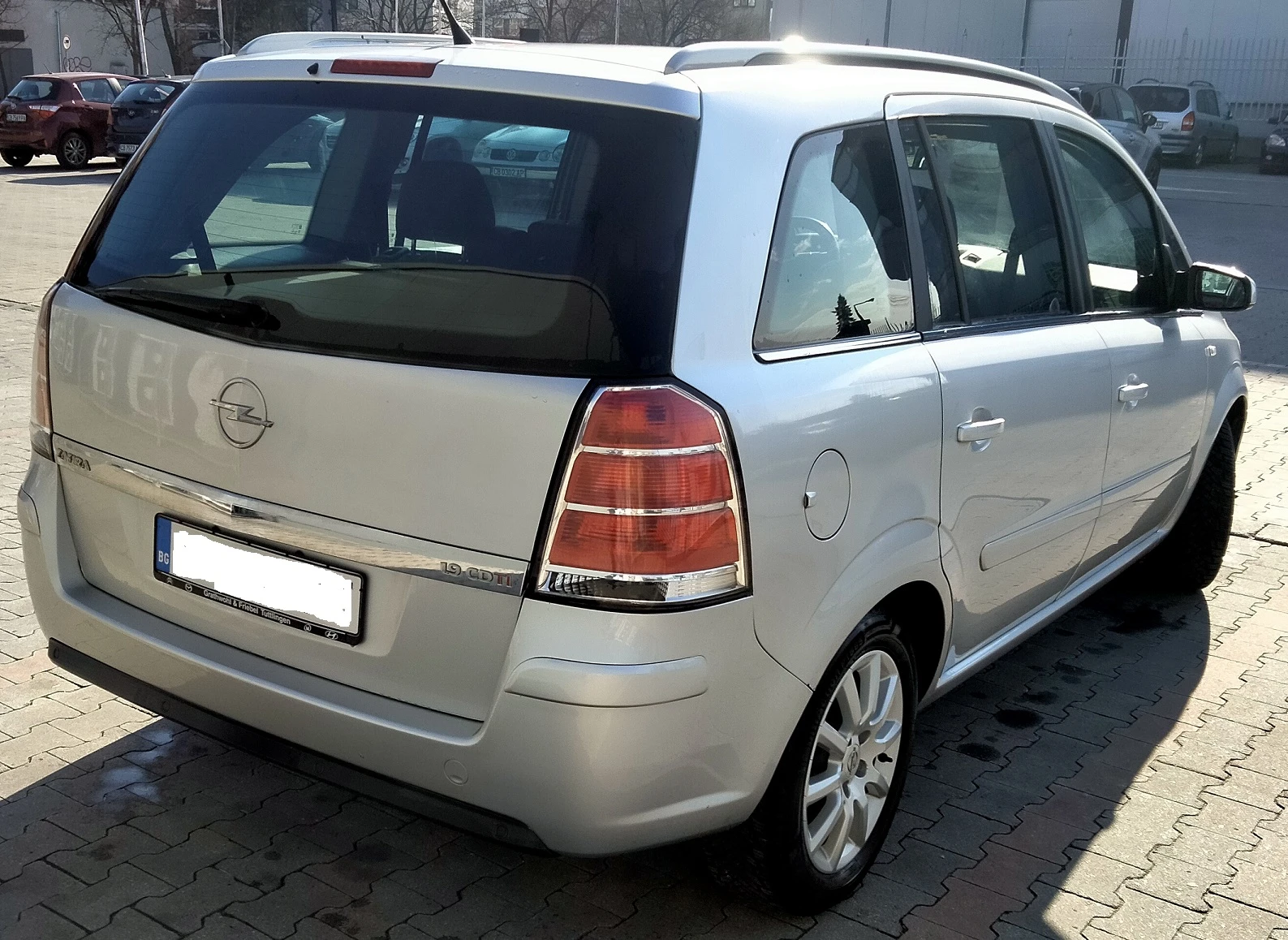 Opel Zafira B - изображение 3