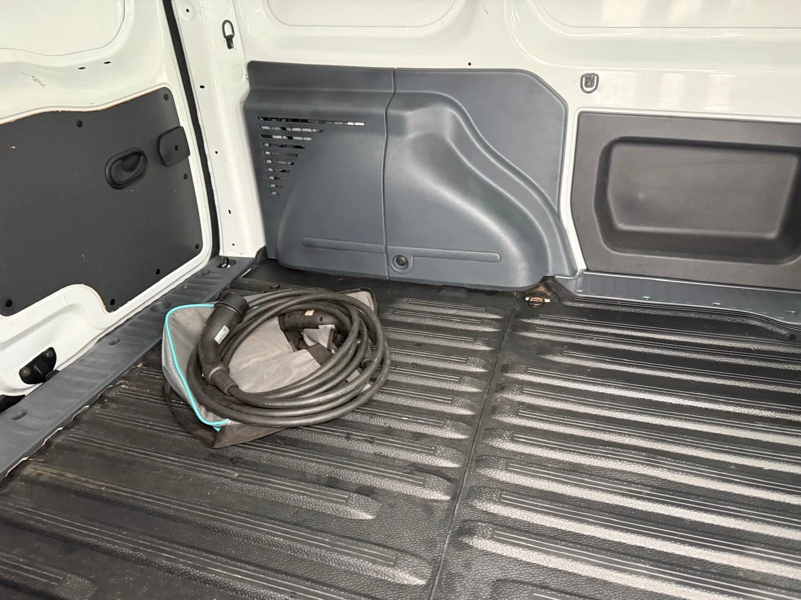 Renault Kangoo Express Z.E - изображение 7