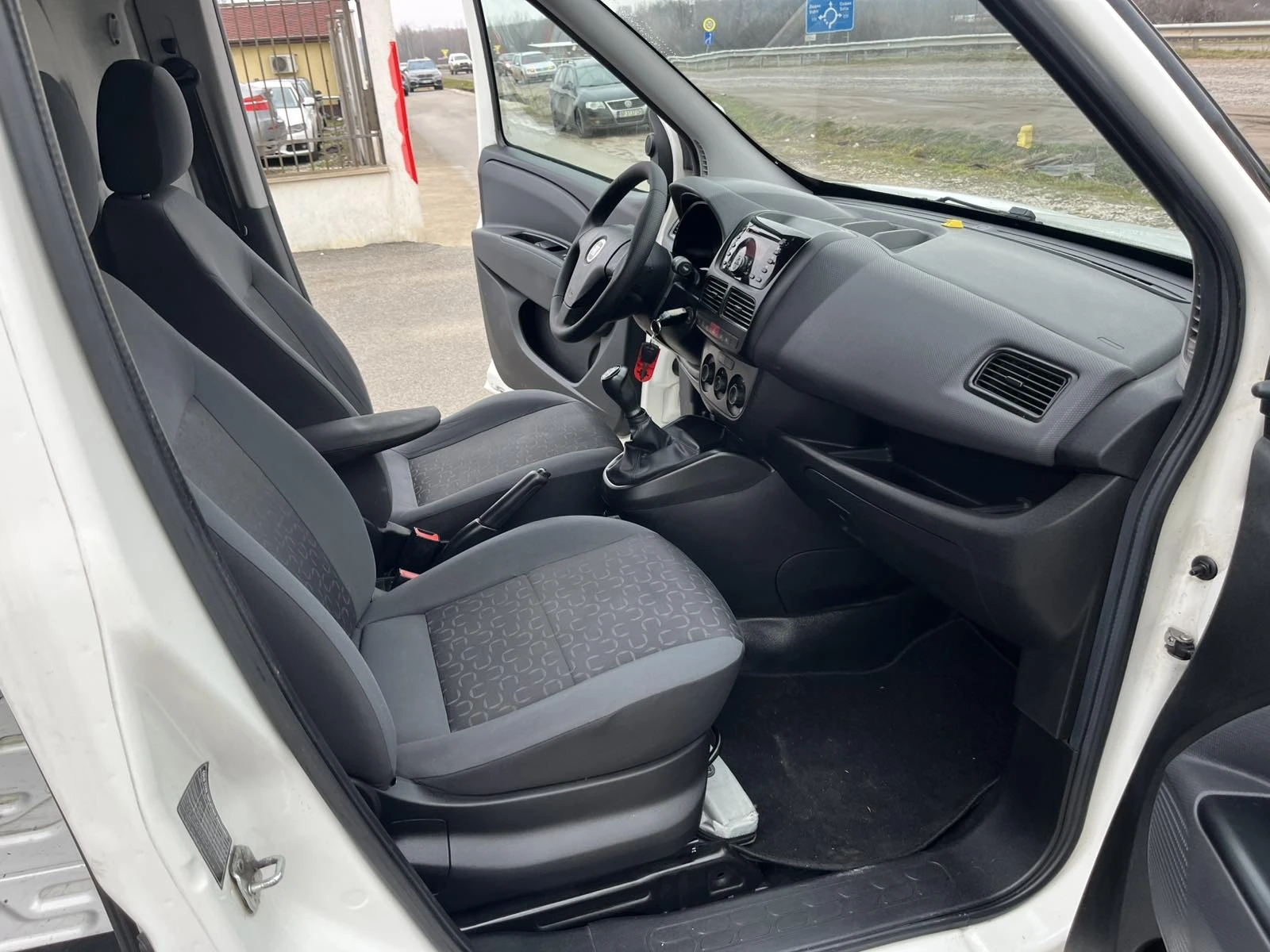 Fiat Doblo 1.3 M-JET 90кс EURO 5B КЛИМАТИК ВНОС ИТАЛИЯ - изображение 9