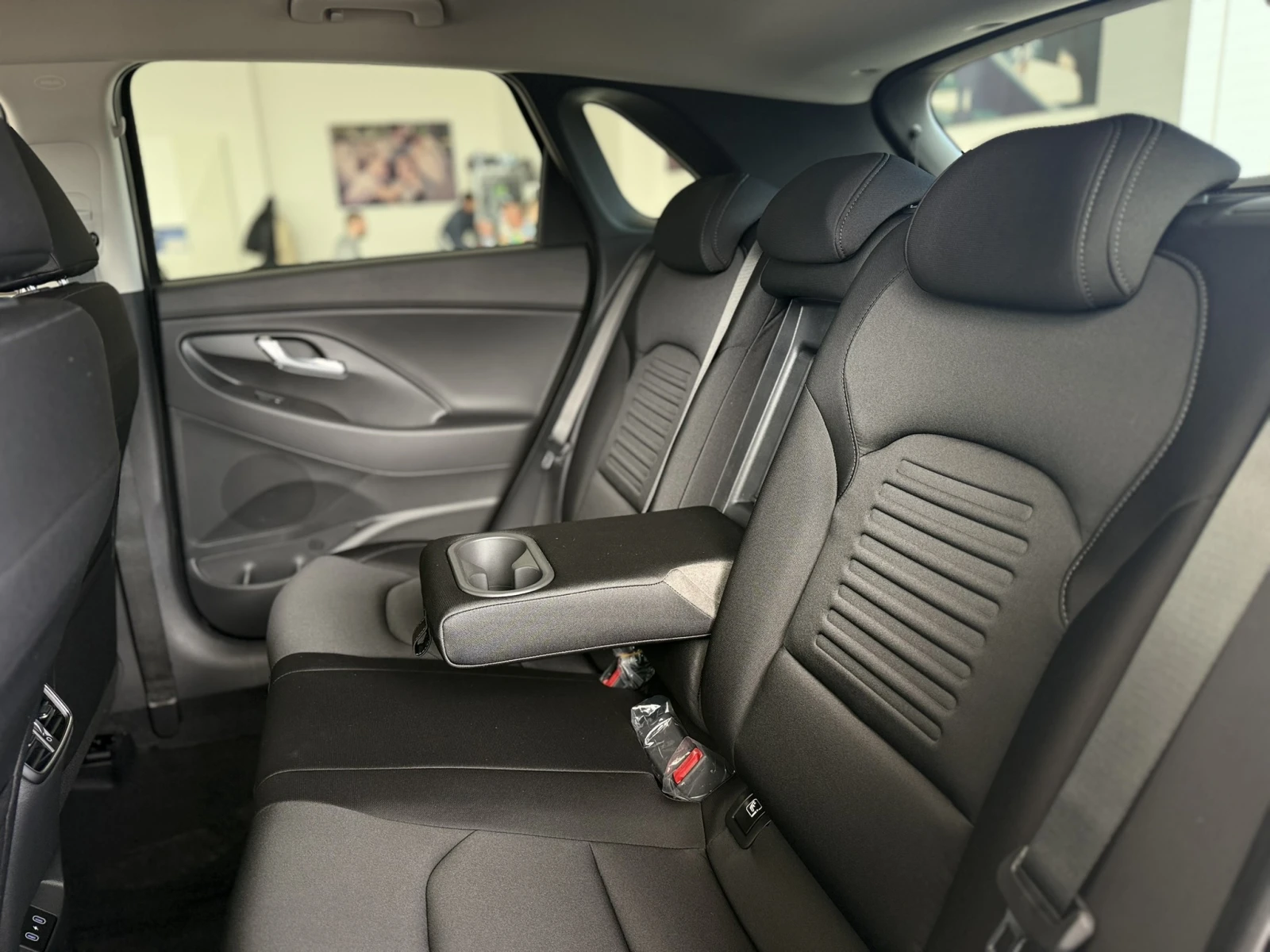 Hyundai I30 1.6 T-GDI 150 �.�. 7DCT | Mobile.bg � ����������� 13