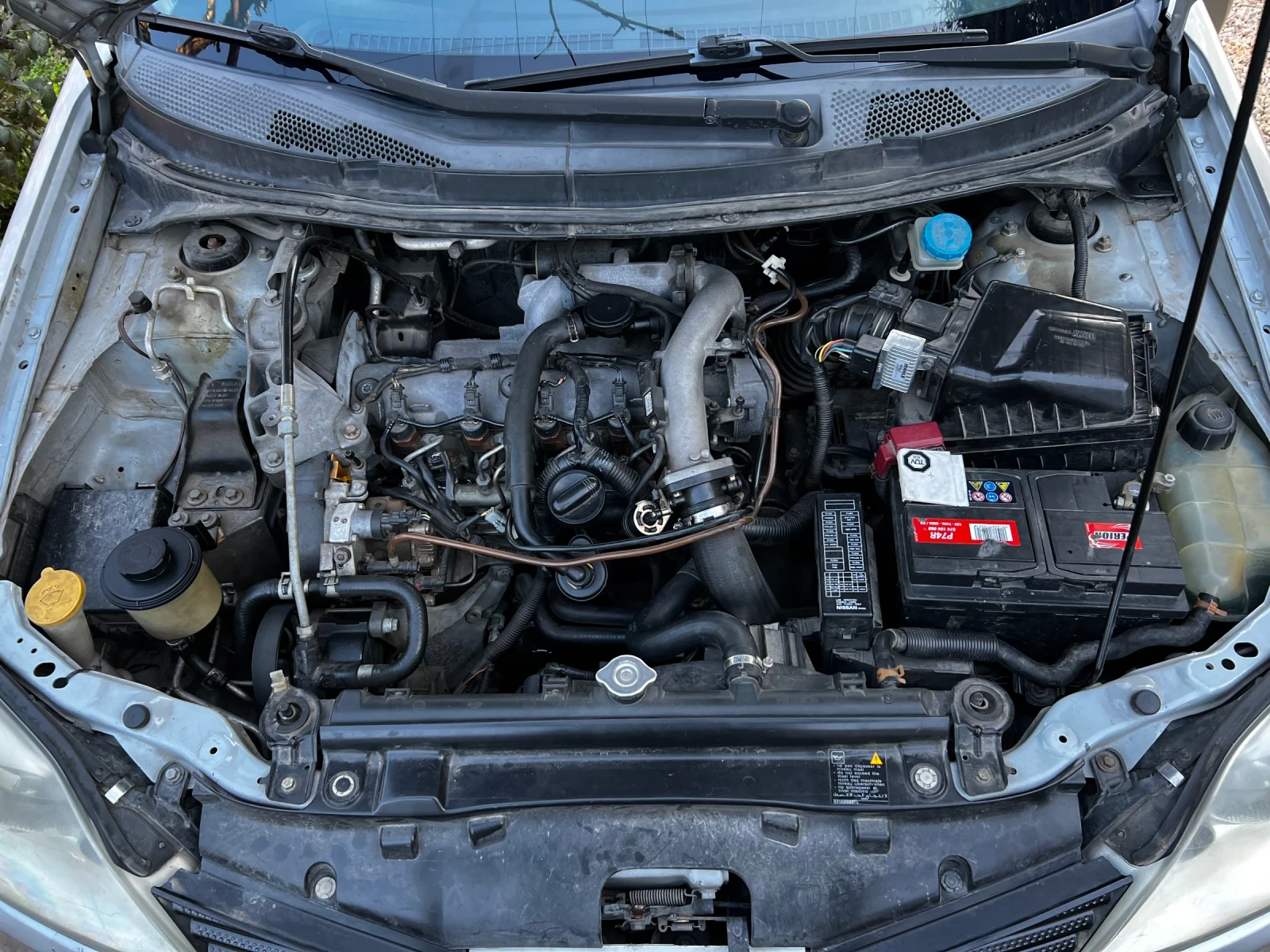 Nissan Primera  1.9 dci, снимка 16 - Автомобили и джипове - 53891528