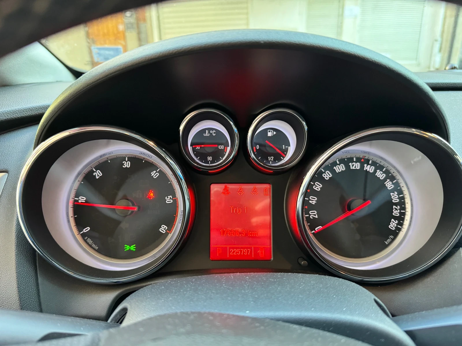 Opel Astra, снимка 8 - Автомобили и джипове - 54417204