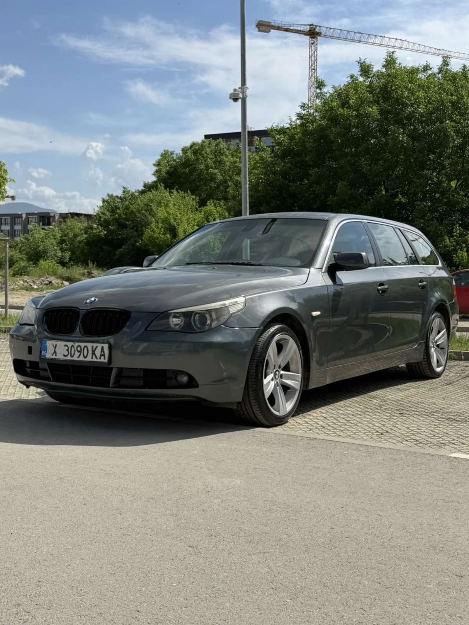 BMW 530