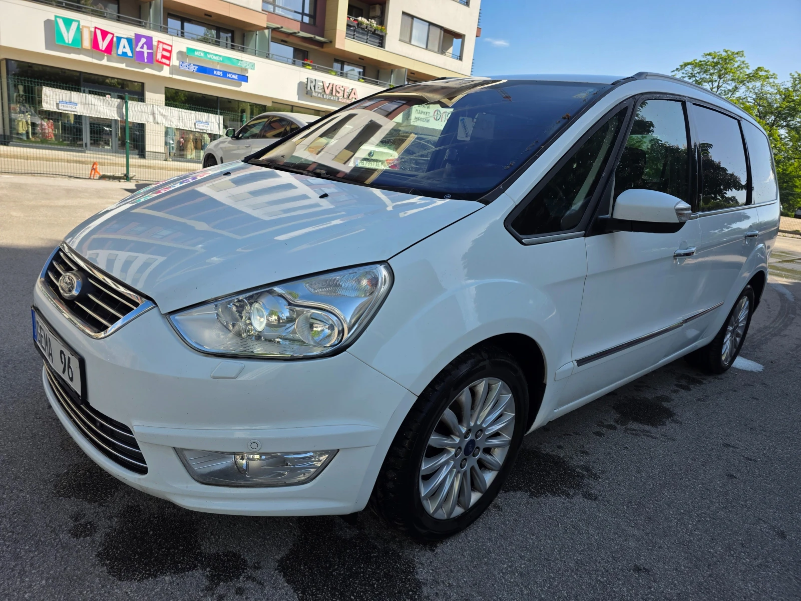 Ford Galaxy 2.0 TDCI TITANIUM, снимка 3 - Автомобили и джипове - 54710364
