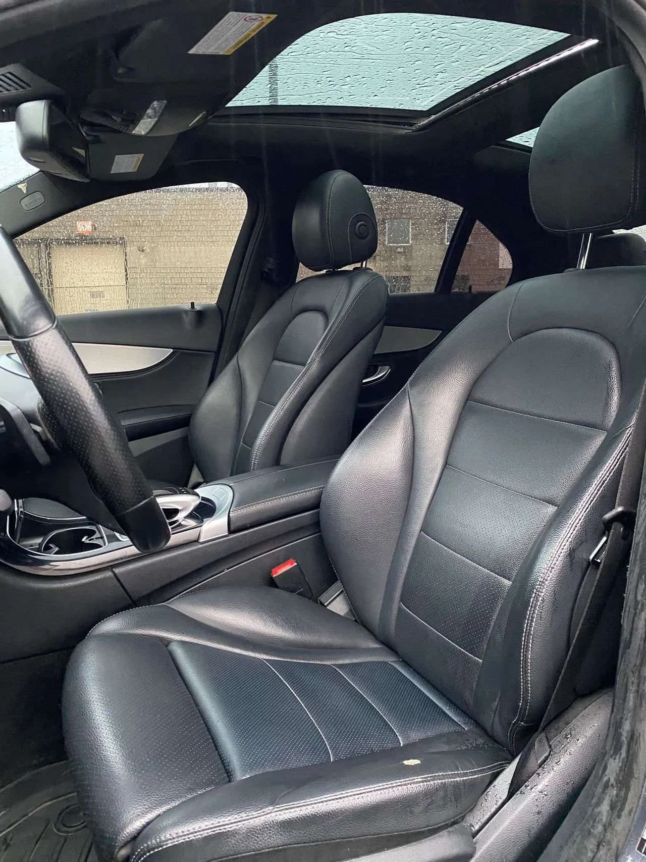 Mercedes-Benz C 300 * CARFAX * ЦЕНА ДО БГ, снимка 10 - Автомобили и джипове - 54738385