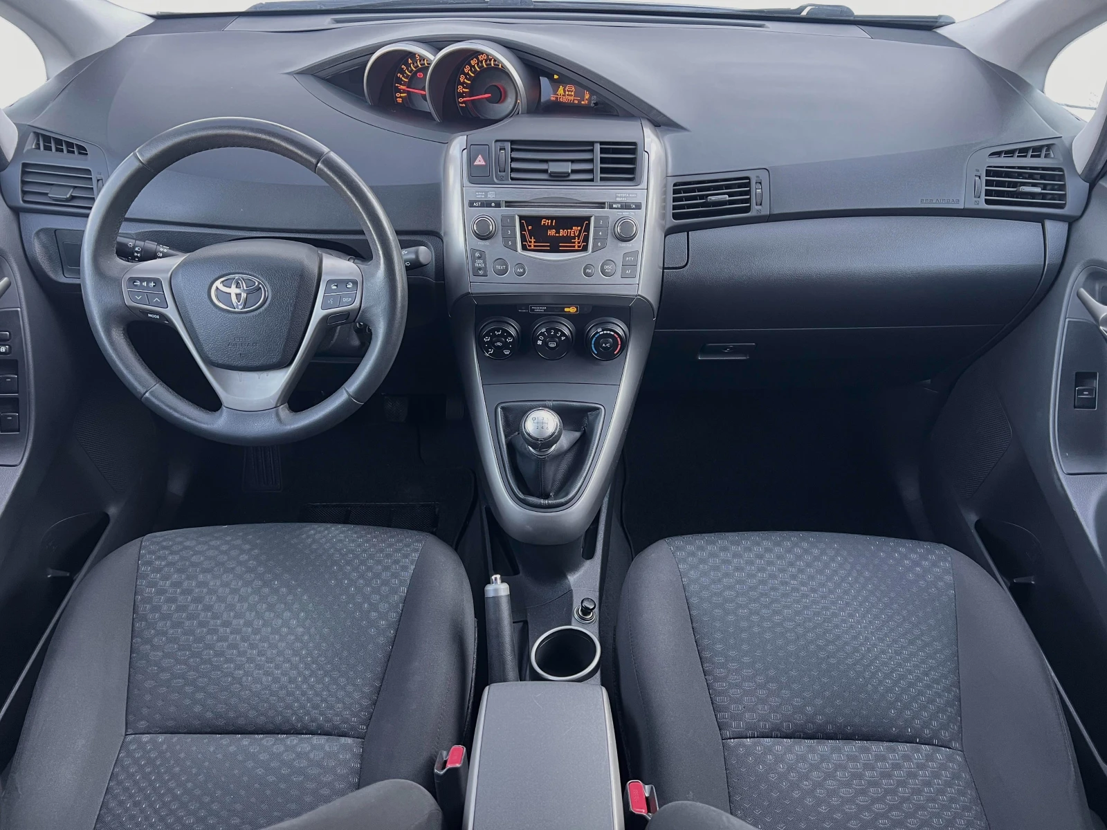 Toyota Verso 1.6VVTi 132�.�. 148000�� ������� ���������� | Mobile.bg � ����������� 7