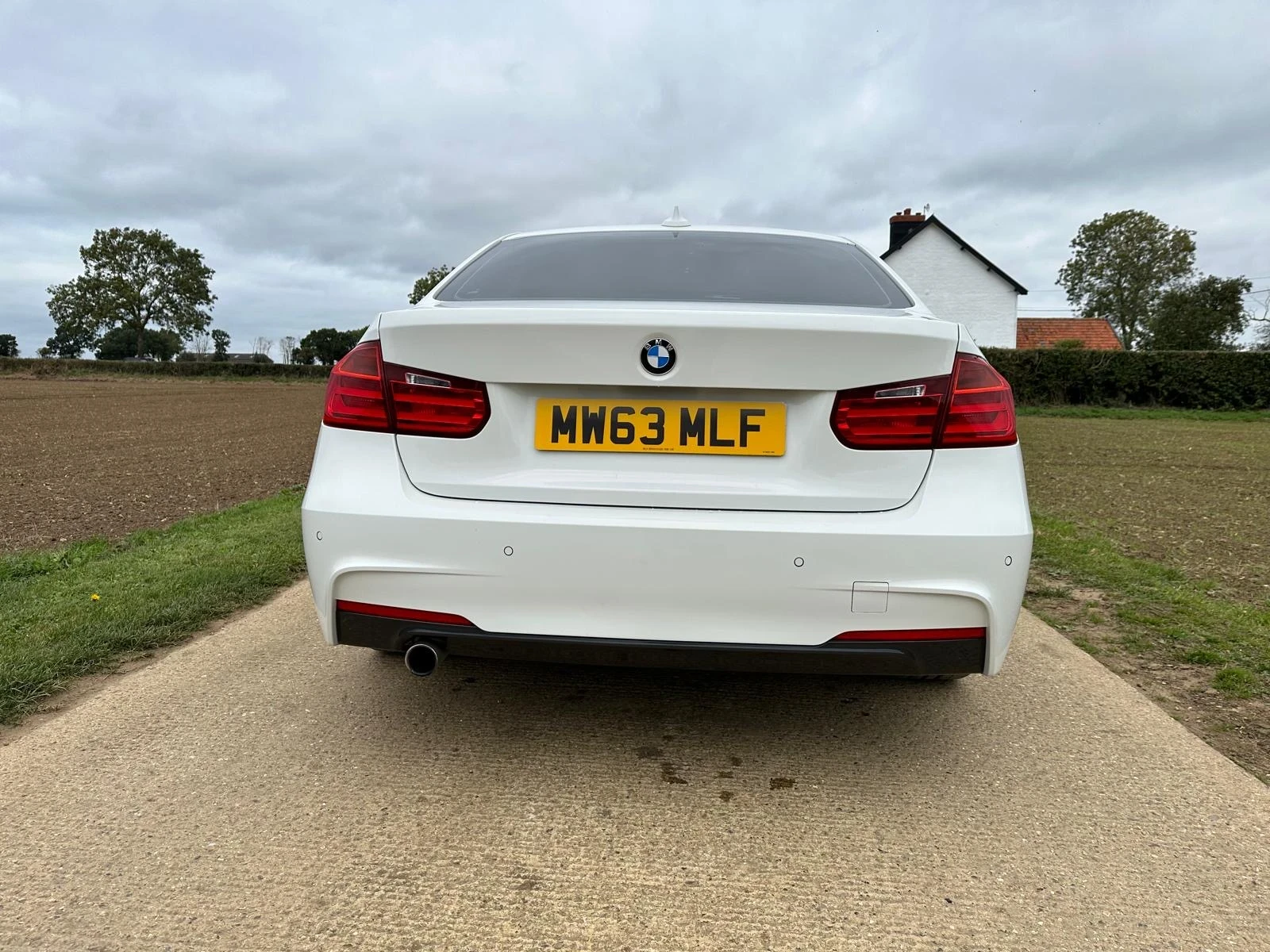 BMW 320, снимка 7 - Автомобили и джипове - 55240845