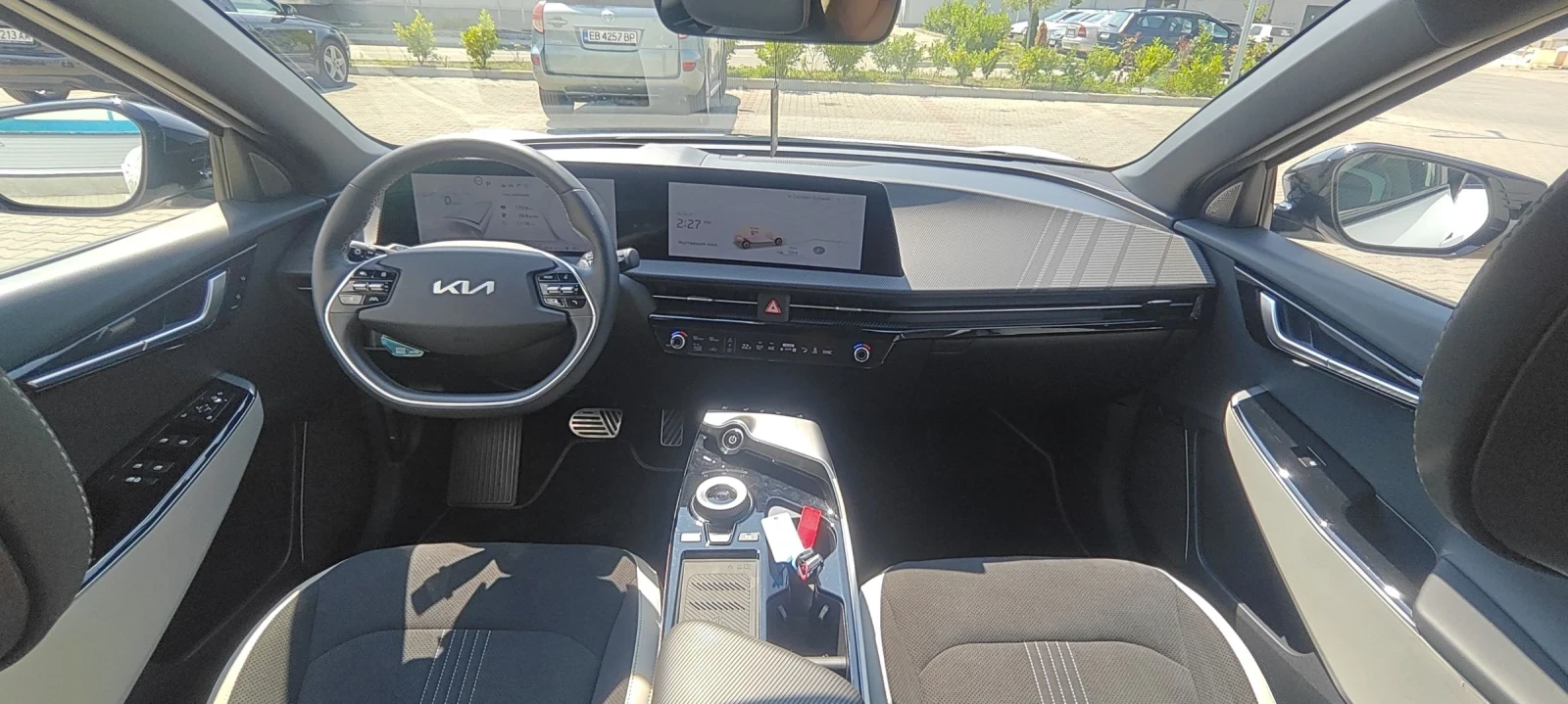 Kia EV6 GT-line/AWD/325hp/SOH100%/ЕВРОПА, снимка 9 - Автомобили и джипове - 55397674
