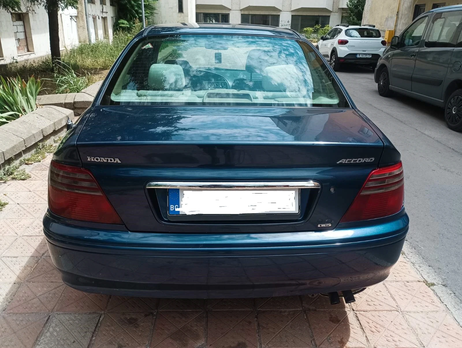 Honda Accord, снимка 4 - Автомобили и джипове - 55420550