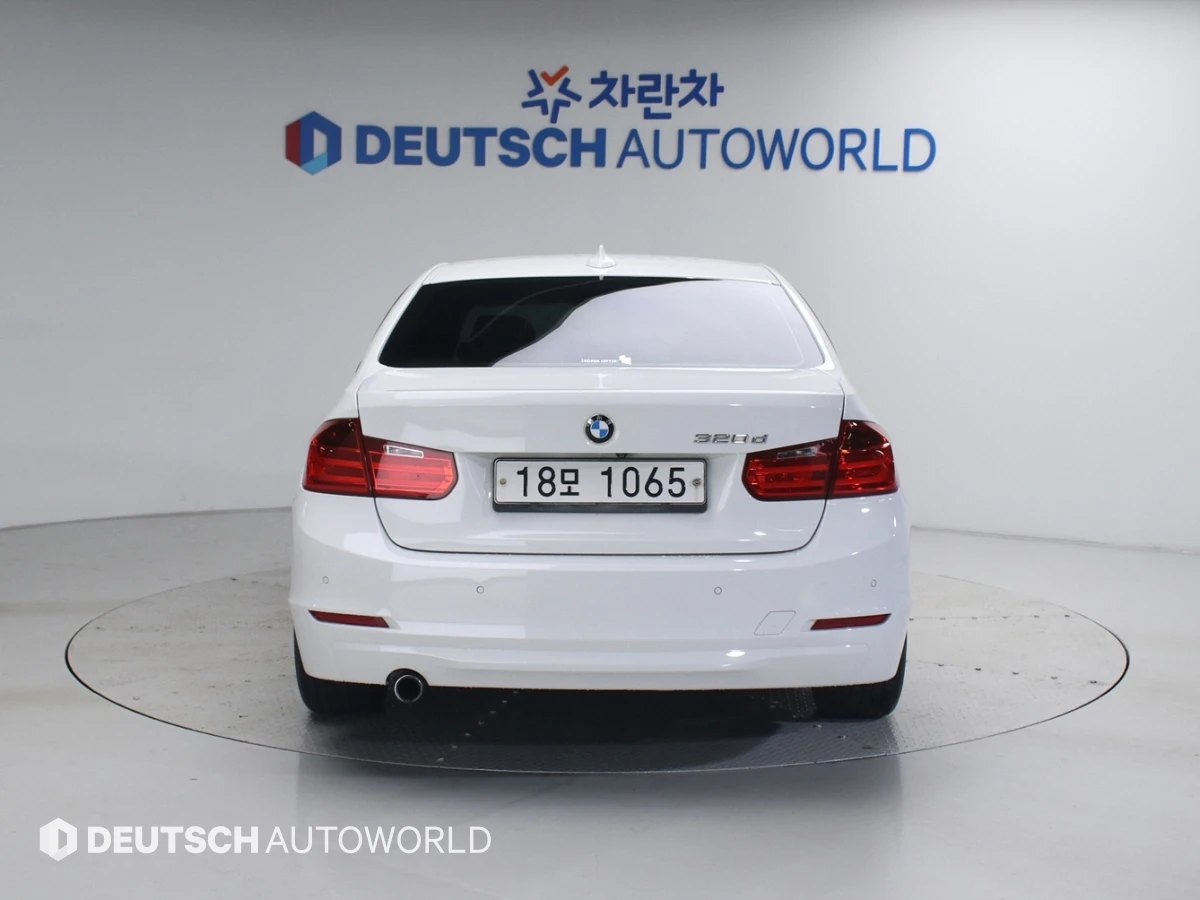 BMW 320 ЛЮК* КРАЙНА ЦЕНА, снимка 4 - Автомобили и джипове - 55435550