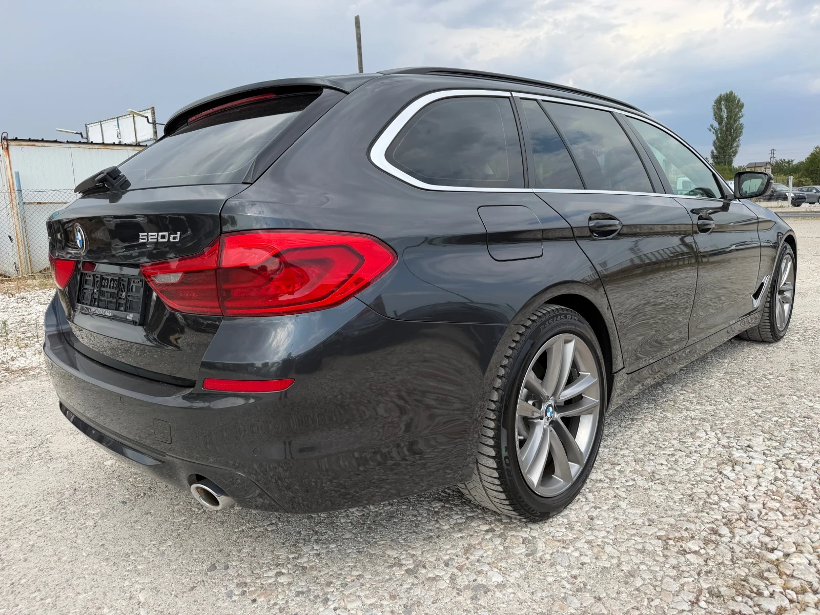 BMW 520 520D XDRIVE, снимка 5 - Автомобили и джипове - 55655342