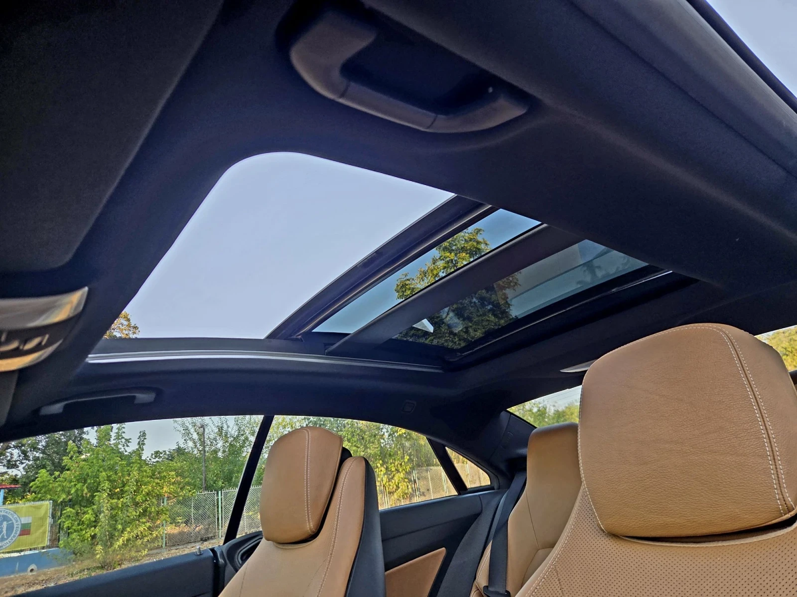 Mercedes-Benz E 350 Coupe, снимка 15 - Автомобили и джипове - 55754239