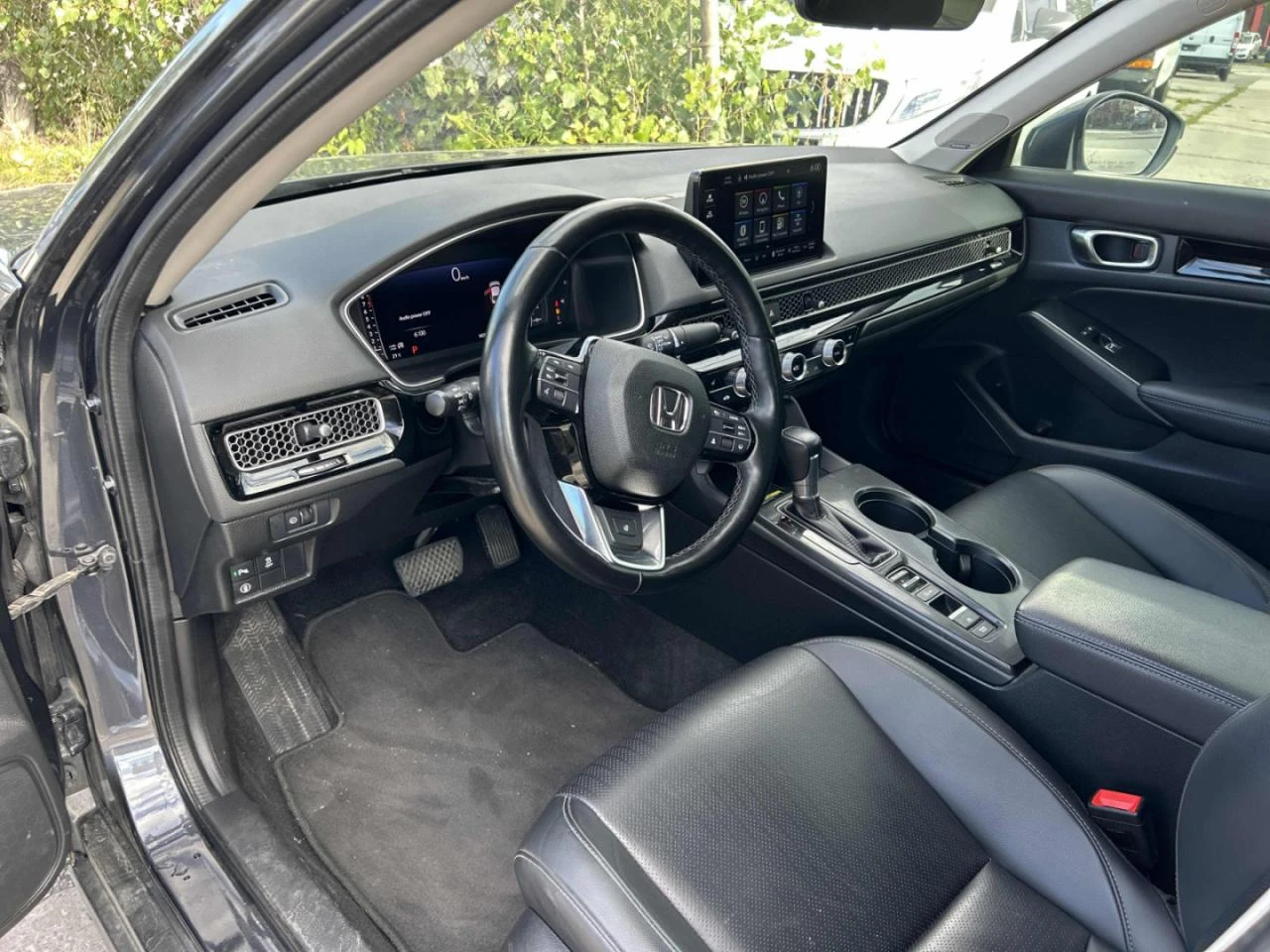 Honda Civic Touring* Distr* Keyless* Камера* Подгрев, снимка 7 - Автомобили и джипове - 55922233