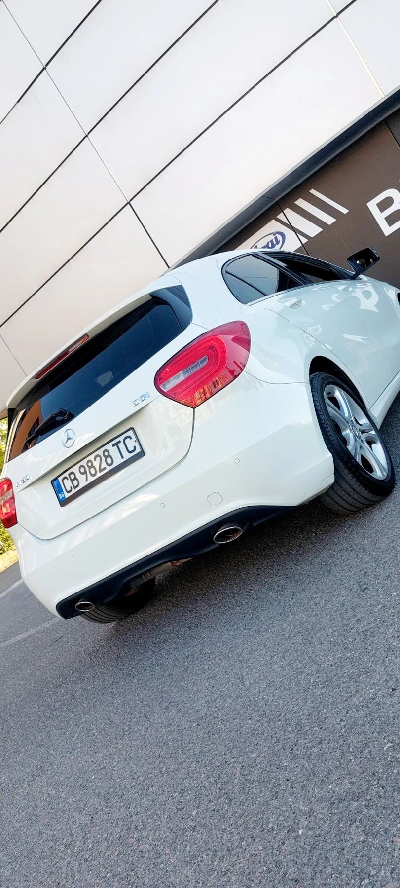 Mercedes-Benz A 180 SPORT EDITION , снимка 10 - Автомобили и джипове - 56107934