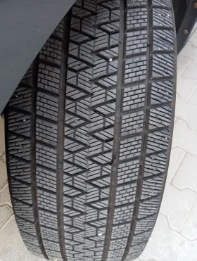 Hyundai IX35 2.0 crdi ЛИЗИНГ , снимка 14