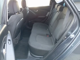 Hyundai IX35 2.0 crdi ЛИЗИНГ , снимка 10