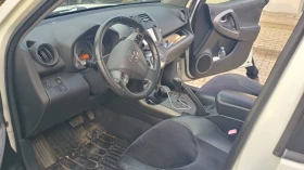 Toyota Rav4 NAVI* КОЖА* ПОДГРЕВ* КАМЕРА* 221800км* , снимка 4