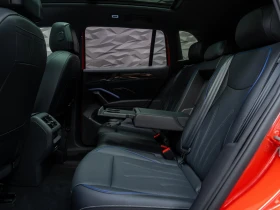 VW Tiguan 4MOTION* R-LINE* H&K* 360CAM* PANO* HUD* ОБДУХВ* , снимка 10