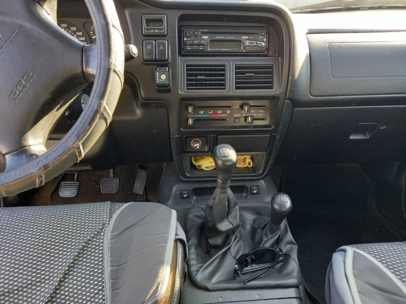 Opel Frontera 2.0, снимка 12 - Автомобили и джипове - 47714743