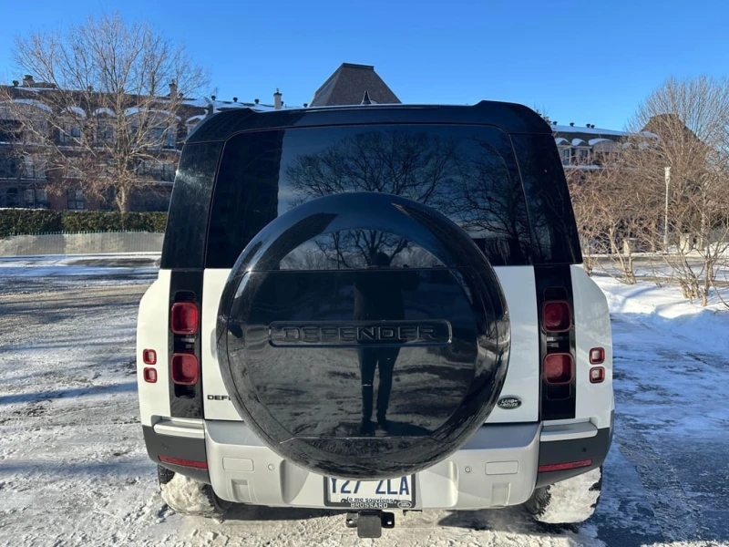 Land Rover Defender * SE * CARFAX * БЕЗ ПЪРВОНАЧАЛНА ВНОСКА, снимка 7 - Автомобили и джипове - 53178500