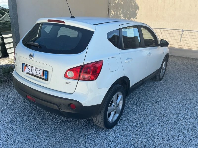 Nissan Qashqai Qashqai 1.5 dCi Visia, снимка 2 - Автомобили и джипове - 55387552