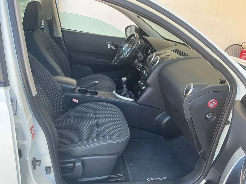 Nissan Qashqai Qashqai 1.5 dCi Visia, снимка 3 - Автомобили и джипове - 55387552