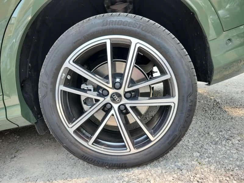 Audi Q5 * TECHNIK * CARFAX * ОПЦИЯ ЗА ФИНАНСИРАНЕ, снимка 14 - Автомобили и джипове - 55526160
