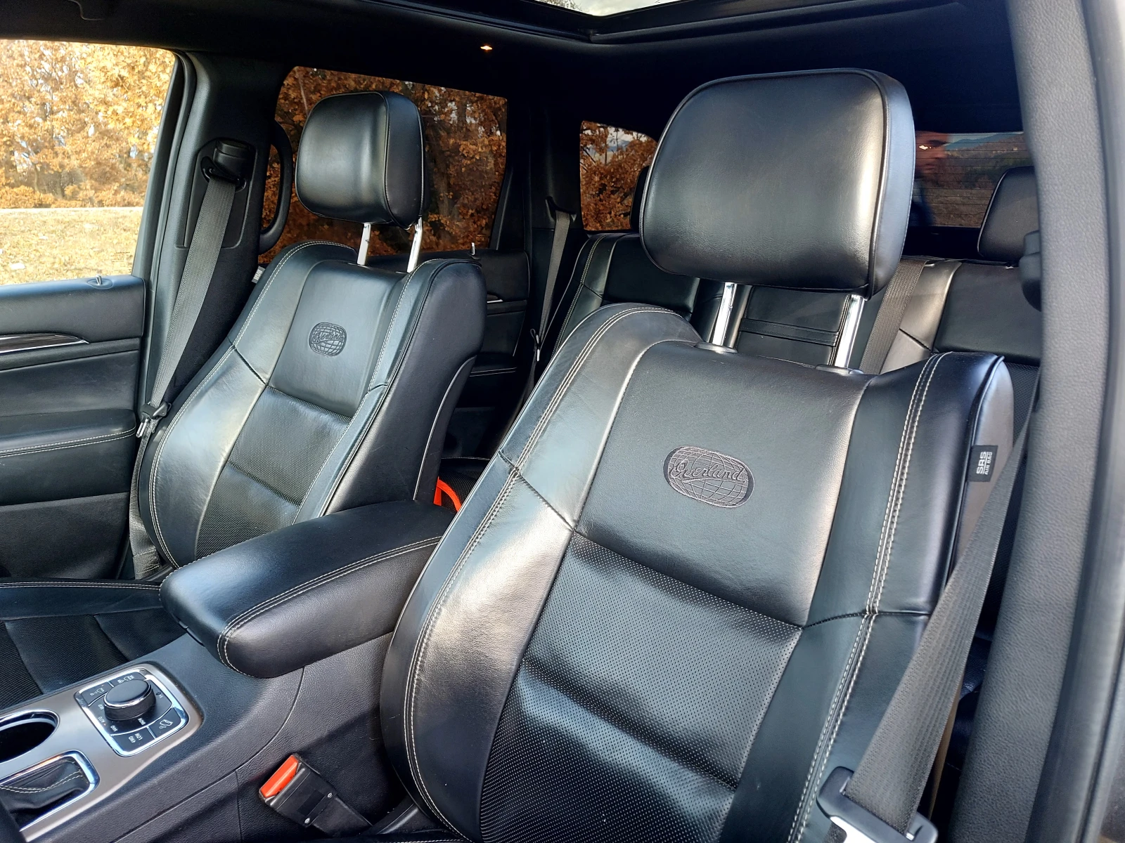 Jeep Grand cherokee Overland - изображение 9