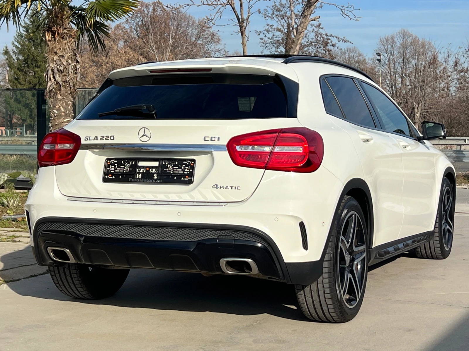 Mercedes-Benz GLA 220d, 4-MATIC, AMG LINE, NIGHT PACK, FULL SERVICE- | Mobile.bg � ����������� 5