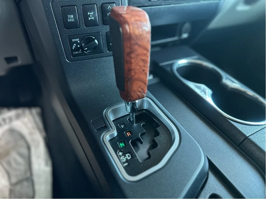 Toyota Sequoia 2019 V8 Platinum 4WD * АвтоКредит * (Цена до БГ)), снимка 13 - Автомобили и джипове - 53866406