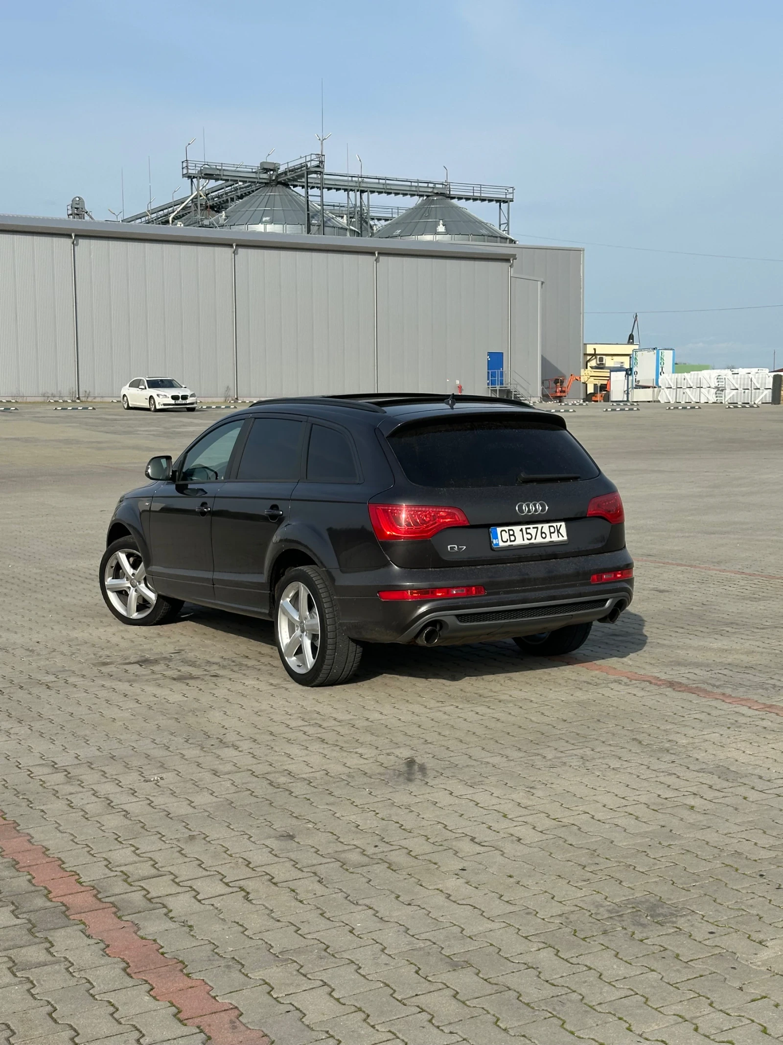 Audi Q7 4.2D S-Line, снимка 3 - Автомобили и джипове - 54624069