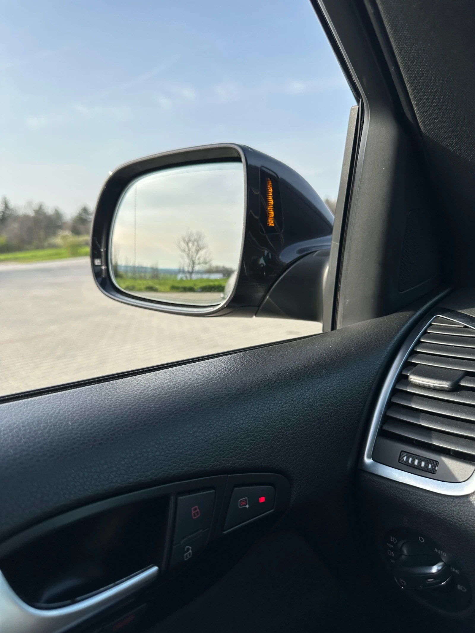 Audi Q7 4.2D S-Line, снимка 9 - Автомобили и джипове - 54624069