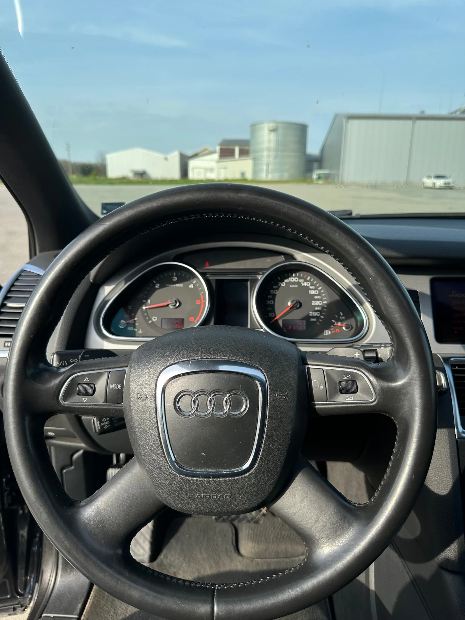Audi Q7 4.2D S-Line, снимка 8 - Автомобили и джипове - 54624069