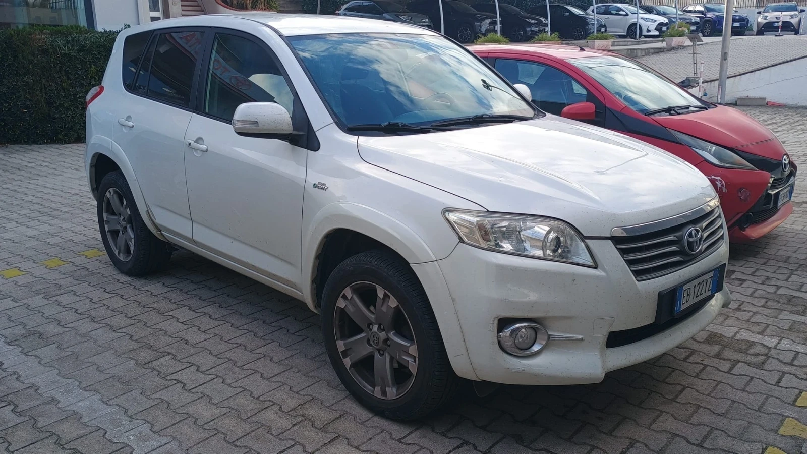 Toyota Rav4 NAVI* КОЖА* ПОДГРЕВ* КАМЕРА* 221800км* 
