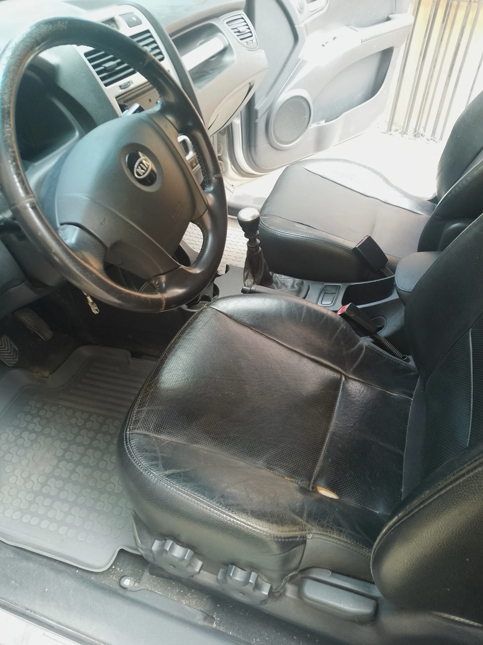 Kia Sportage, снимка 6 - Автомобили и джипове - 55076864
