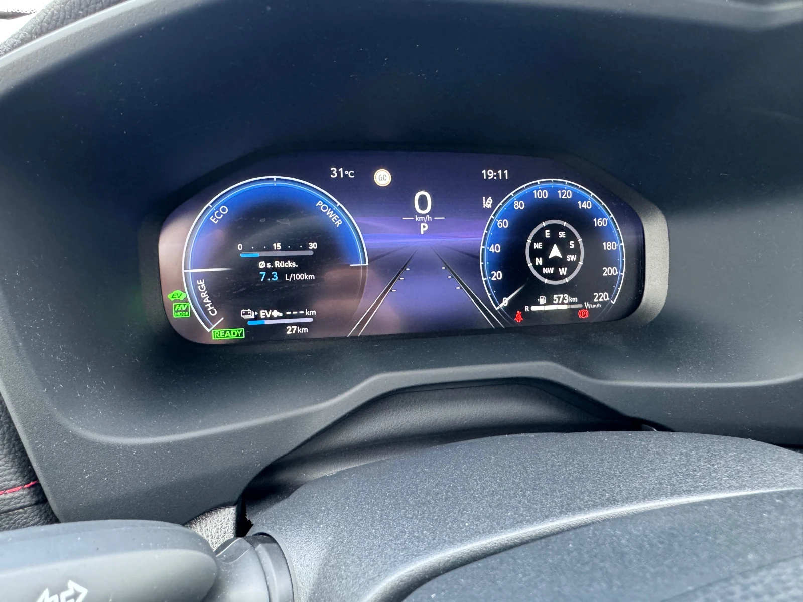 Toyota Rav4 2, 5L Plug-in-Hybrid/ 4X4 | Mobile.bg � ����������� 15