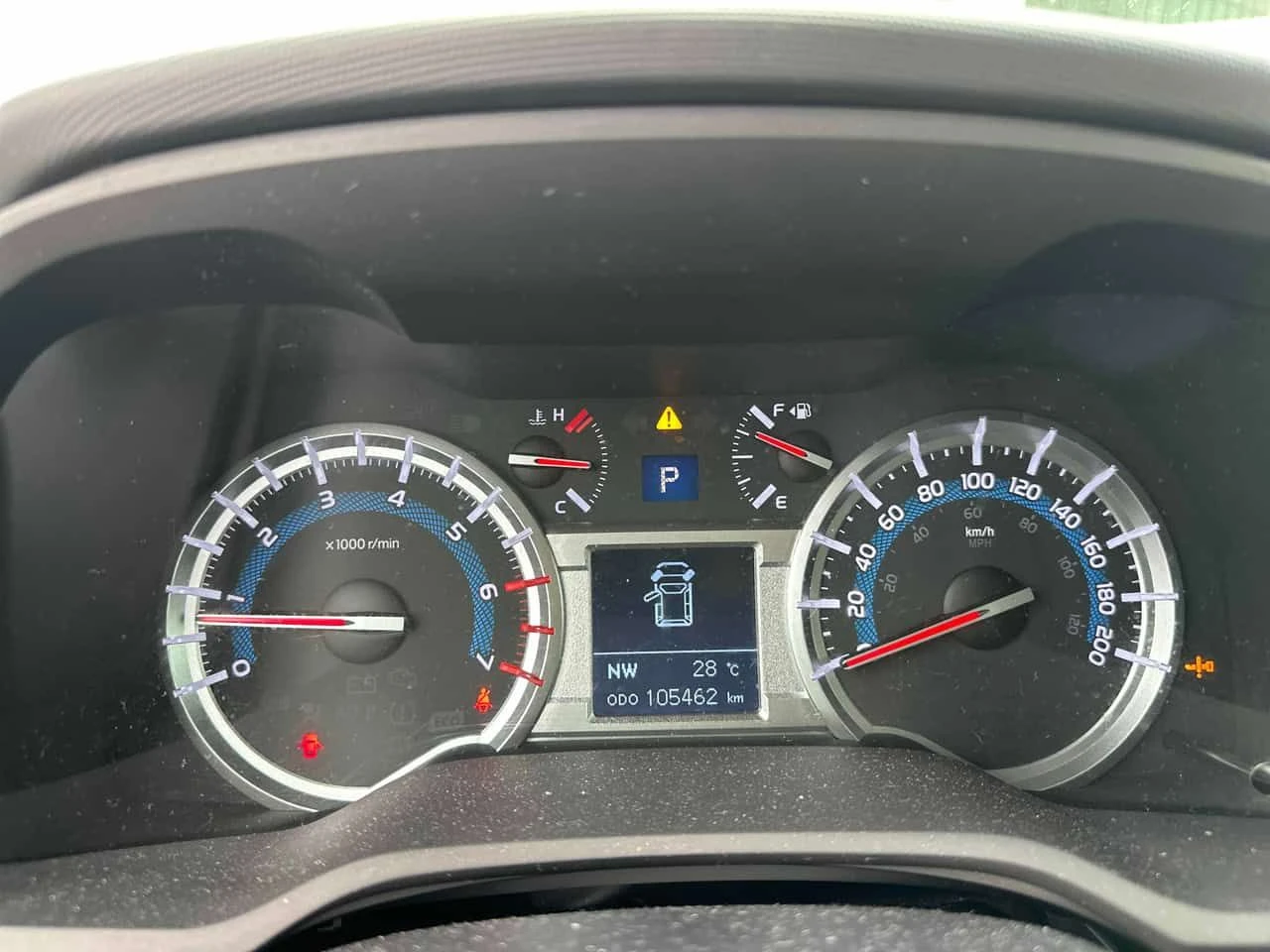 Toyota 4runner * 4WD *  ГЛАВНО ПРЕДСТАВИТЕЛСТВО НА TOYOTA, снимка 8 - Автомобили и джипове - 55425441
