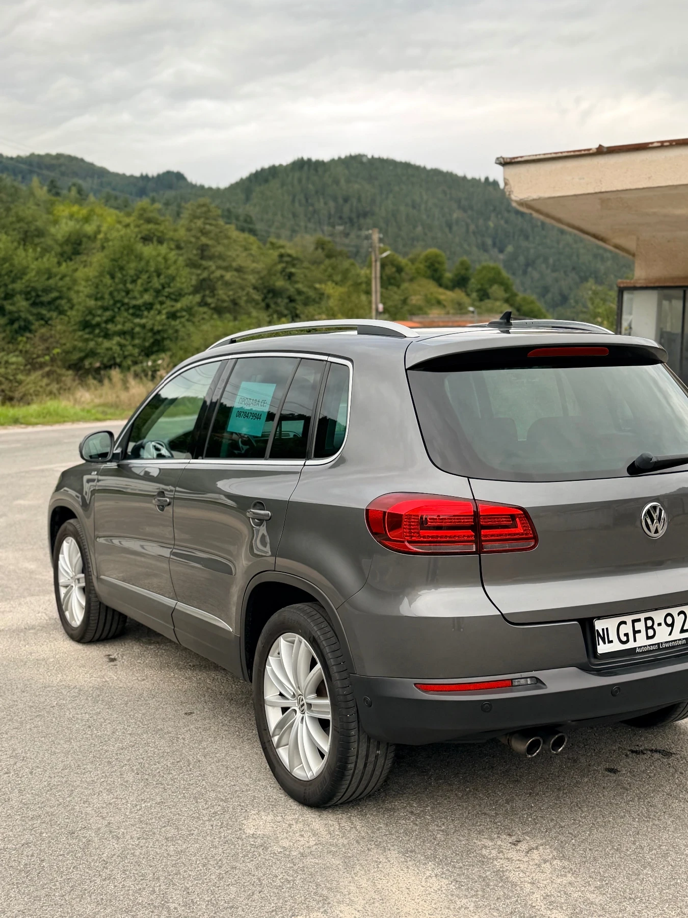 VW Tiguan 2.0 TDI 4Motion DSG, снимка 4 - Автомобили и джипове - 56198814