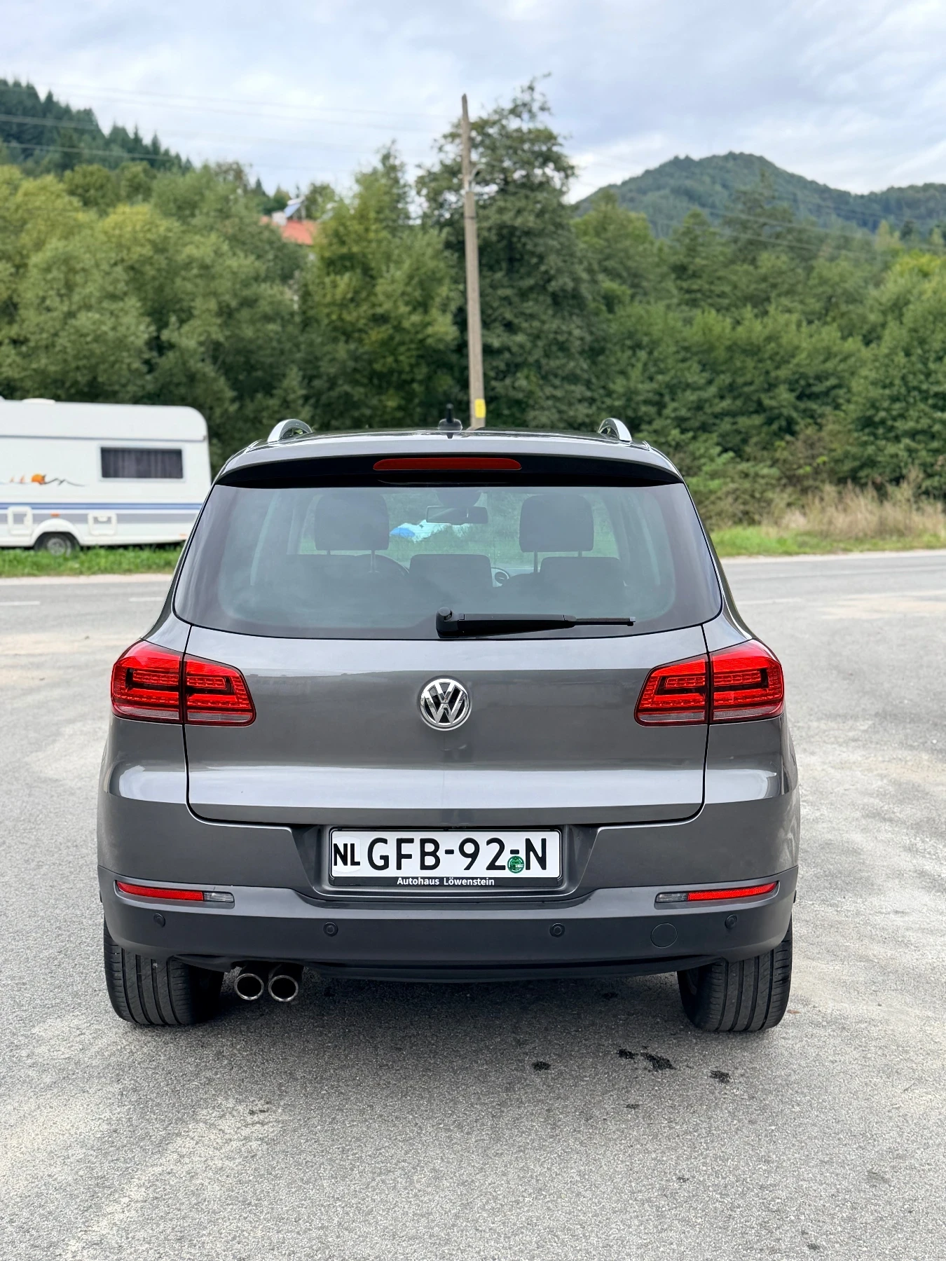 VW Tiguan 2.0 TDI 4Motion DSG, снимка 5 - Автомобили и джипове - 56198814