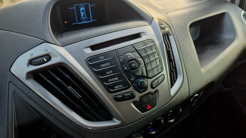 Ford Transit Custom 2.2 Maxi , снимка 8 - Бусове и автобуси - 52842687