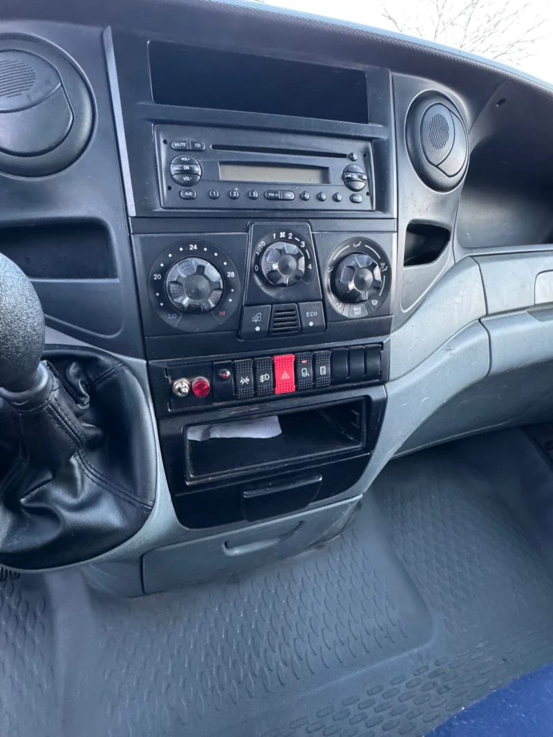 Iveco 35c15 3.0 Daily, снимка 10 - Бусове и автобуси - 53135840