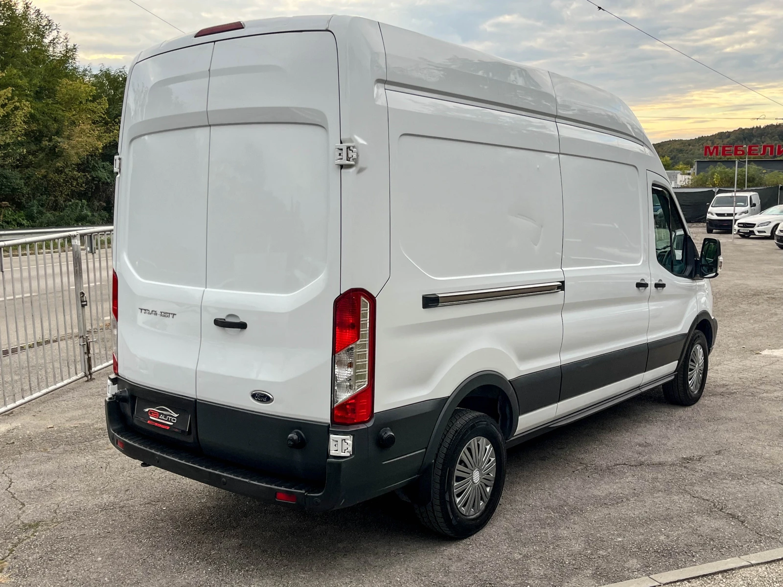 Ford Transit 2.0D* ВИСОК* НА ВЪЗГЛАВНИЦИ*  - изображение 4