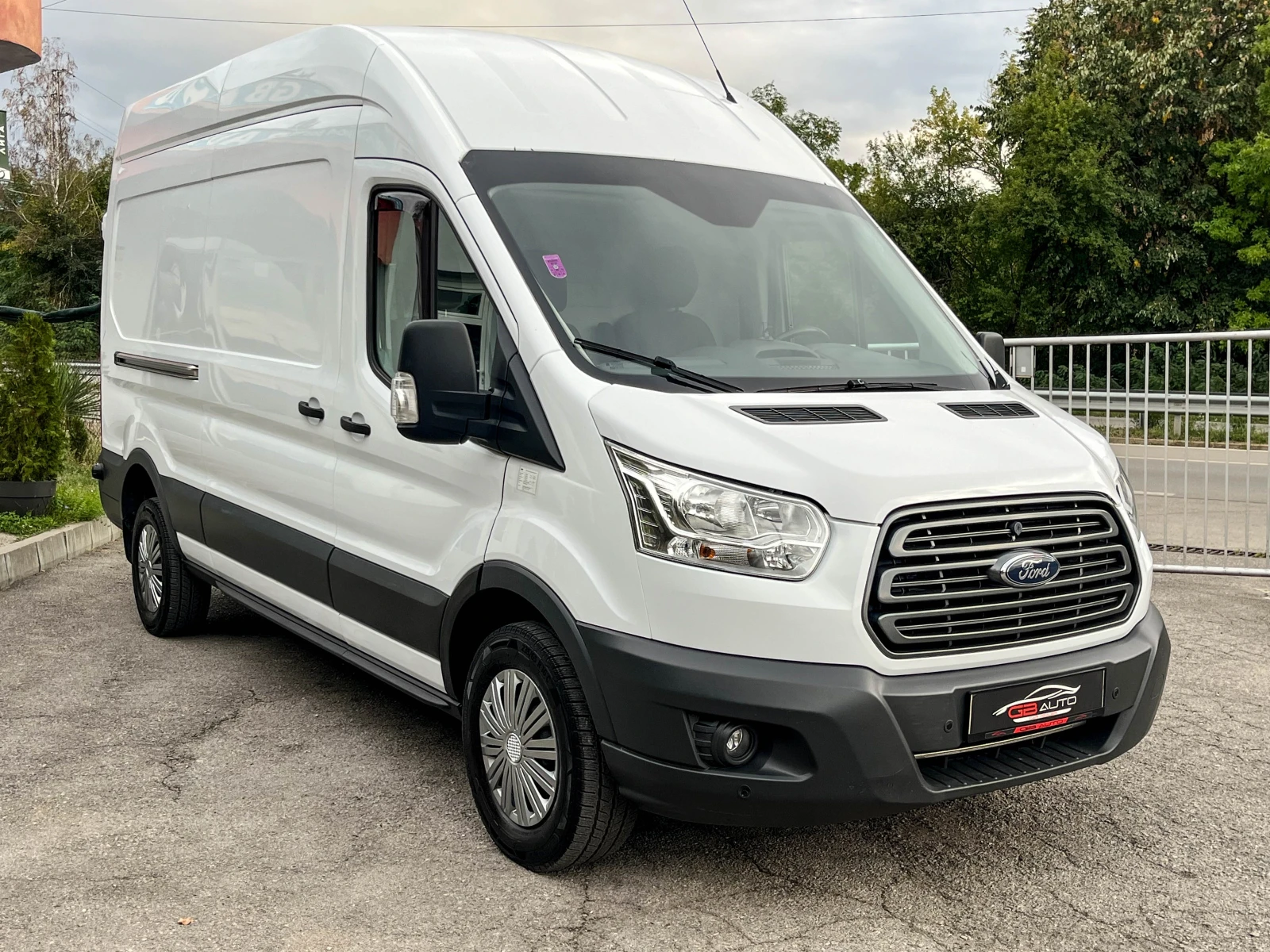 Ford Transit 2.0D* ВИСОК* НА ВЪЗГЛАВНИЦИ*  - изображение 7