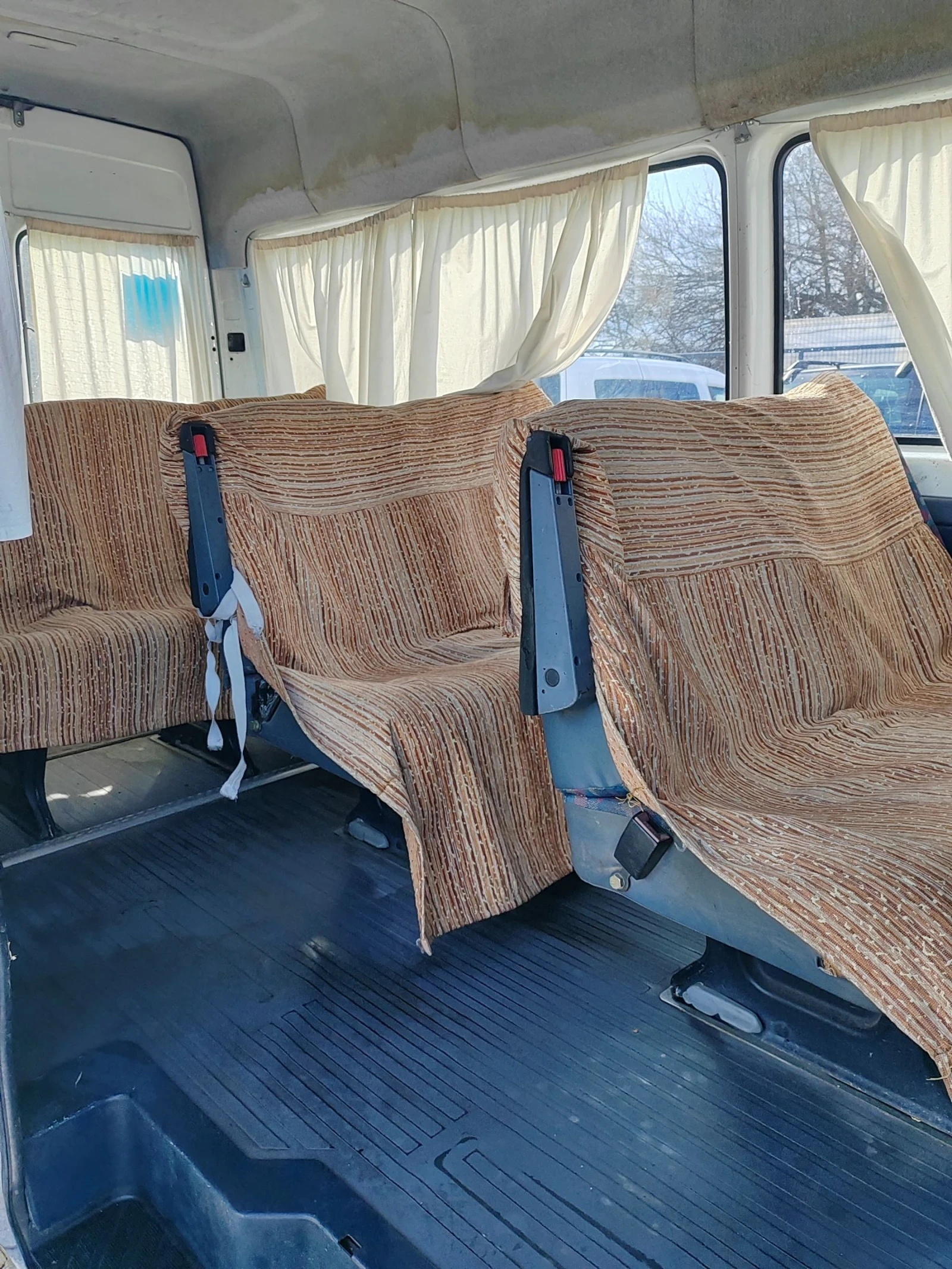 Mercedes-Benz 210 2, 9, 102к.с. 9 места.  - изображение 8