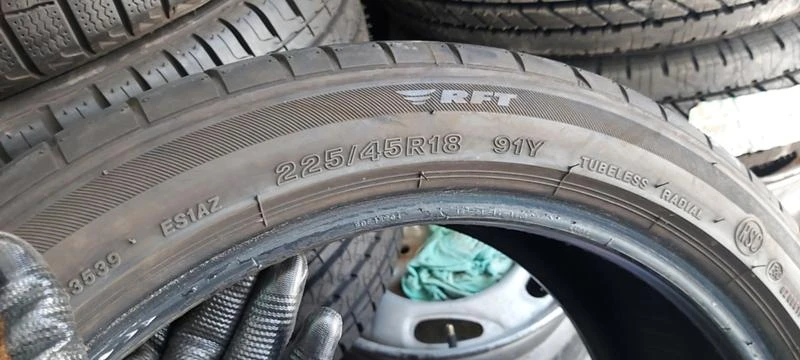 Гуми Летни 225/45R18, снимка 7 - Гуми и джанти - 33540038