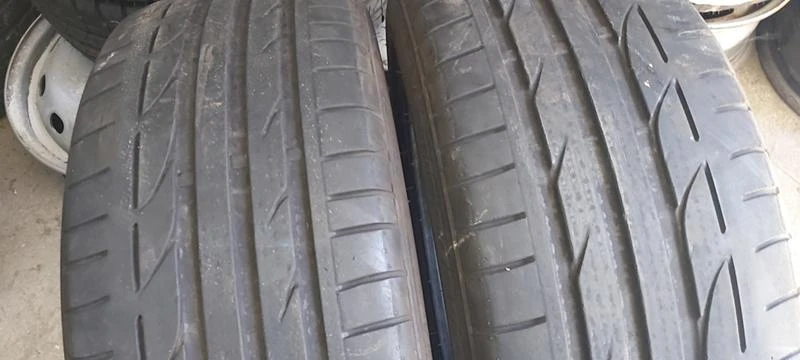 Гуми Летни 225/45R18, снимка 1 - Гуми и джанти - 33540038