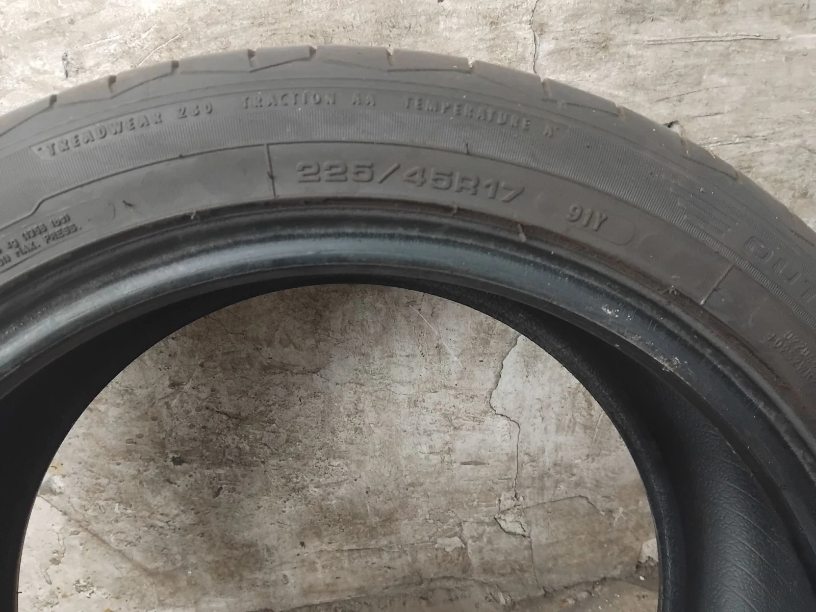 ���� 225/45R17 | Mobile.bg � ����������� 2