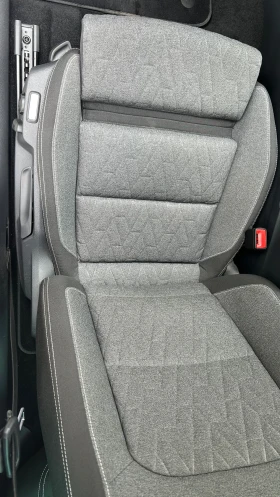 VW Passat В ГАРАНЦИЯ ДО 12.2027г. BUSINESS , снимка 9