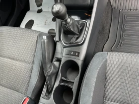Toyota Auris 1.3TURBO/SPORT, снимка 11